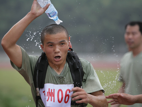 許昌消防鐵軍大“比武” 百名官兵賽場勇爭第一