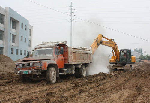 河南永城：產(chǎn)業(yè)集聚區(qū)高奏“基建升級”主旋律
