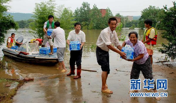 國家防總辦公室負責人解析當前防汛抗洪熱點話題