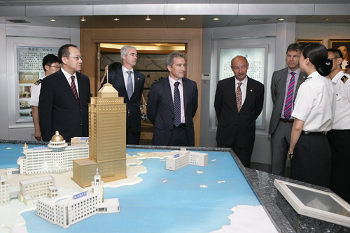 荷蘭海關代表團訪問大連海關