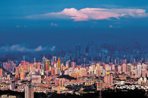 深圳從“一夜城”邁向創新城