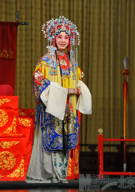 京劇《龍鳳呈祥》在國家大劇院演出