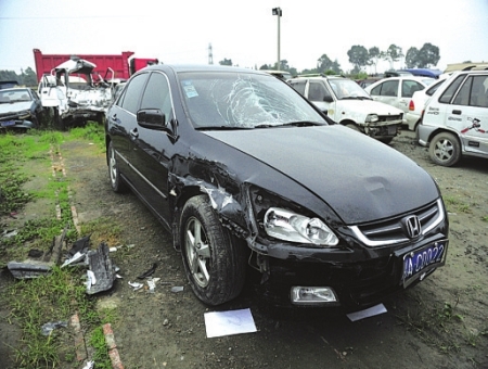 四川都江堰市政府副秘書長因交通肇事逃逸被正式批捕