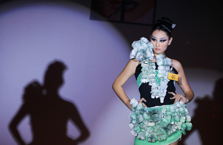 毛戈平學生畢業展[組圖]