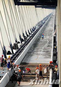 鄭州黃河公鐵兩用特大橋雄姿初現