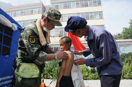 云南公安邊防總隊(duì)赴舟曲搶險(xiǎn)救災(zāi)紀(jì)實(shí)