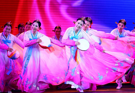 新東城文藝演出 區干部集體亮相