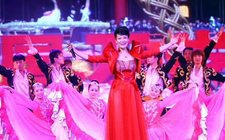 新東城文藝演出 區(qū)干部集體亮相