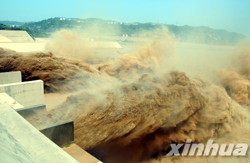 黃河小浪底再次防洪控泄