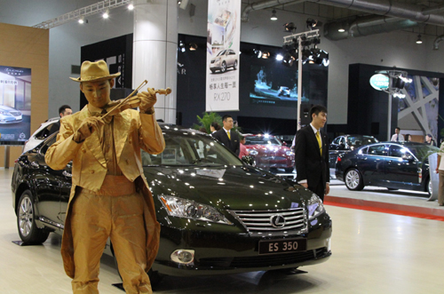 世界名車爭艷大連車展