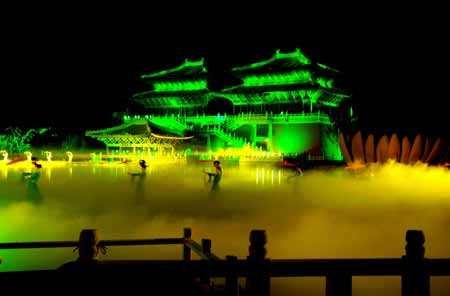 豫商走訪清明上河園 感受開封古都文化