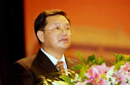 境內(nèi)外豫商精英云集開(kāi)封 謀求共贏發(fā)展