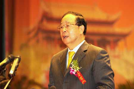 境內外豫商精英云集開封 謀求共贏發展