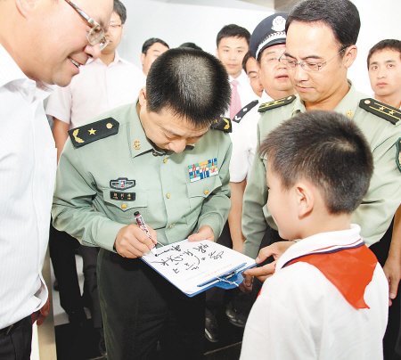 楊利偉：2020年左右我國將建成自己的空間站