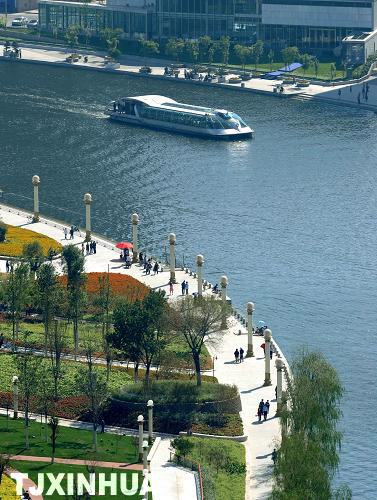 游津門賞海河兩岸美景