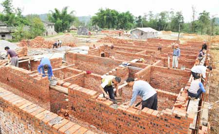 四川廣安災后農房重建快速推進