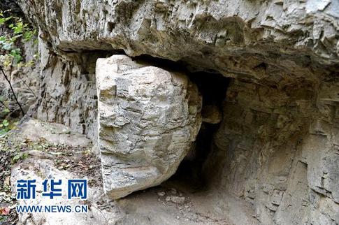 河北白銀坨現(xiàn)冰川遺跡