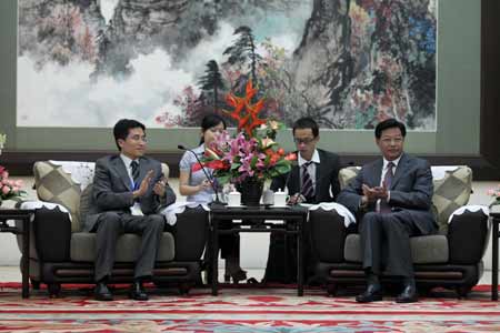 林雄會(huì)見亞洲主流媒體看廣東代表團(tuán)