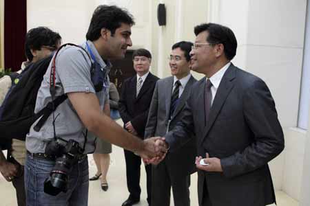 林雄會(huì)見亞洲主流媒體看廣東代表團(tuán)