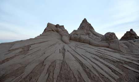 聚焦山東半島藍(lán)色經(jīng)濟(jì)區(qū)感受蓬勃生機(jī)