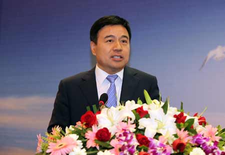 第六屆中國(guó)網(wǎng)絡(luò)媒體山東行抵達(dá)青島