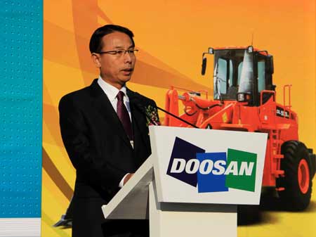 斗山機(jī)械推出面向海內(nèi)外的“黃金版”新產(chǎn)品