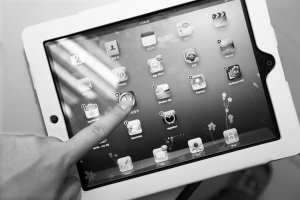 緣何一年級學(xué)生要統(tǒng)一購買iPad？