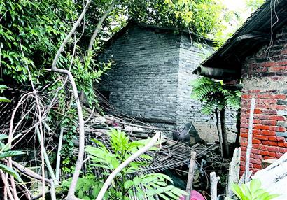 地窖里囚禁兩名花季少女 武漢一變態色魔被起訴