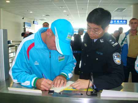 深圳：亞運在即 外國人激增