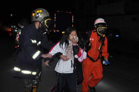 寧德一冷凍廠氨氣泄漏 500居民深夜大轉移