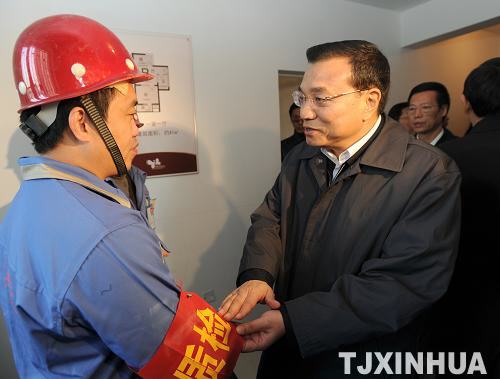 李克強(qiáng)在天津考察