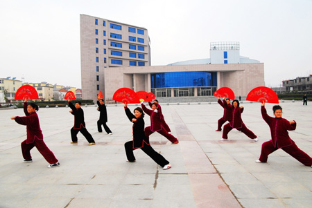 河南潢川縣文化會展中心展新貌