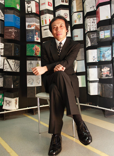 馬化騰的“經(jīng)適房”和楊瀾的“廉租墅”