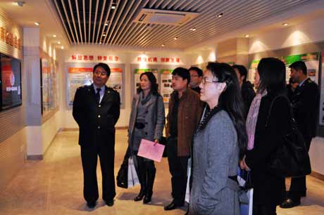 河南出入境檢驗檢疫局舉行“媒體開放日”活動