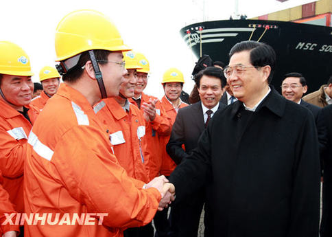 與人民在一起——中國(guó)領(lǐng)導(dǎo)人的一年足跡