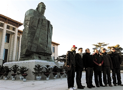 9.5米高“孔子”像落戶國家博物館北廣場(圖)