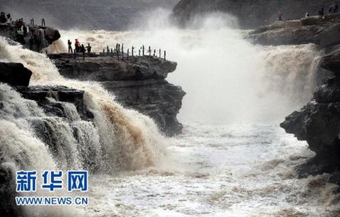 黃河壺口瀑布再現