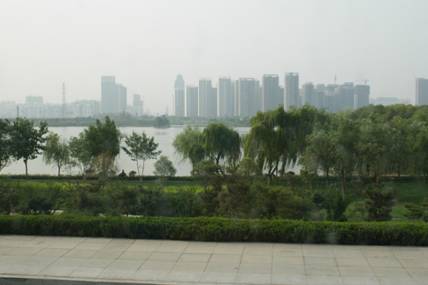 “全國(guó)網(wǎng)絡(luò)媒體山東紅色老區(qū)行”<BR>--- 生態(tài)臨沂畫中來