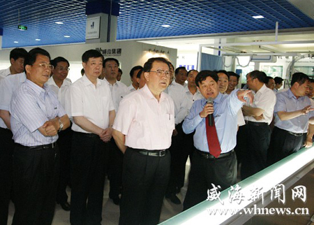 李長(zhǎng)春在山東調(diào)研時(shí)強(qiáng)調(diào):緊緊抓住提高自主創(chuàng)新能力這個(gè)根本