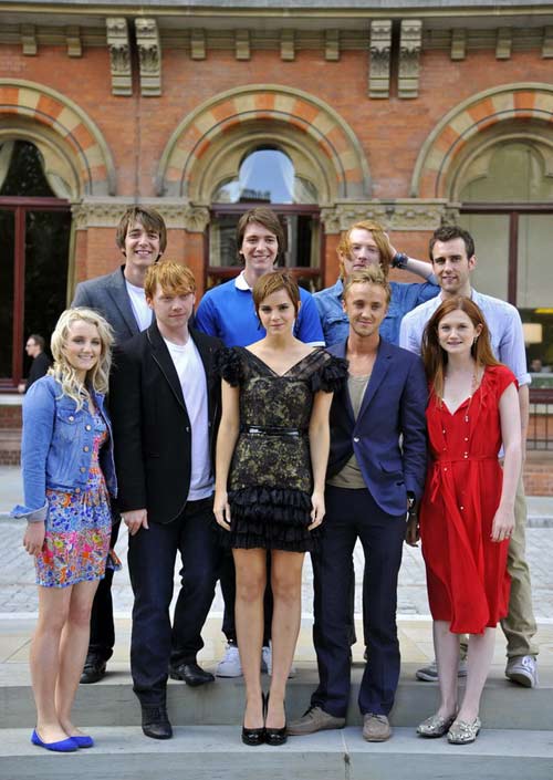 《哈利 波特》完結篇首映 再掀人潮