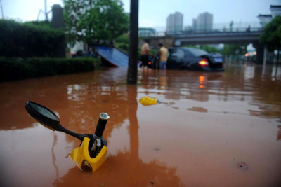 暴雨突襲長沙 部分路段被淹(圖)