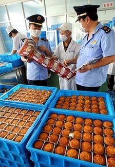 新華視點(diǎn):月餅保質(zhì)期之謎