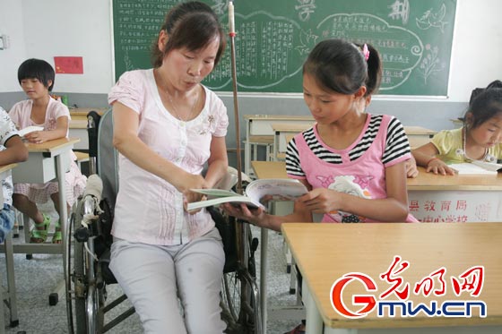 最美鄉村教師任影：心中有太陽，人生沒有陰雨天