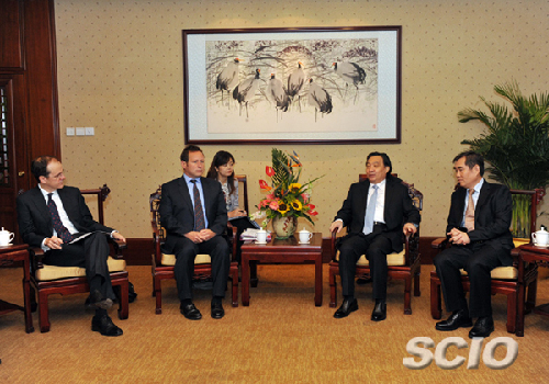 王晨會見英國文化、媒體和體育部部長艾德·韋澤