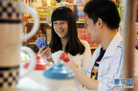 兩名在讀大學(xué)生的創(chuàng)業(yè)路