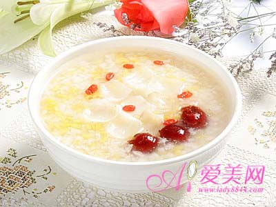 不喝牛奶沒關系 7種食物可替代它