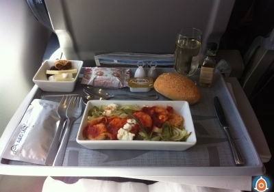 飛機上也有美食！看看各航空公司飛機餐