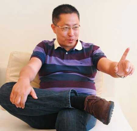 李陽再次家暴！妻子曝光照片