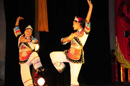 彝鄉石林：3萬農民忙時勞作閑時歌