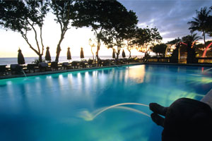 盤點各種年終獎 你們單位發啥迎2012？